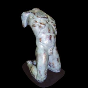 scultura bronzo Mario Pavesi artista reggiano arte torso maschile