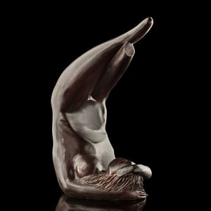 scultura bronzo Mario Pavesi artista reggiano arte corpo femminile